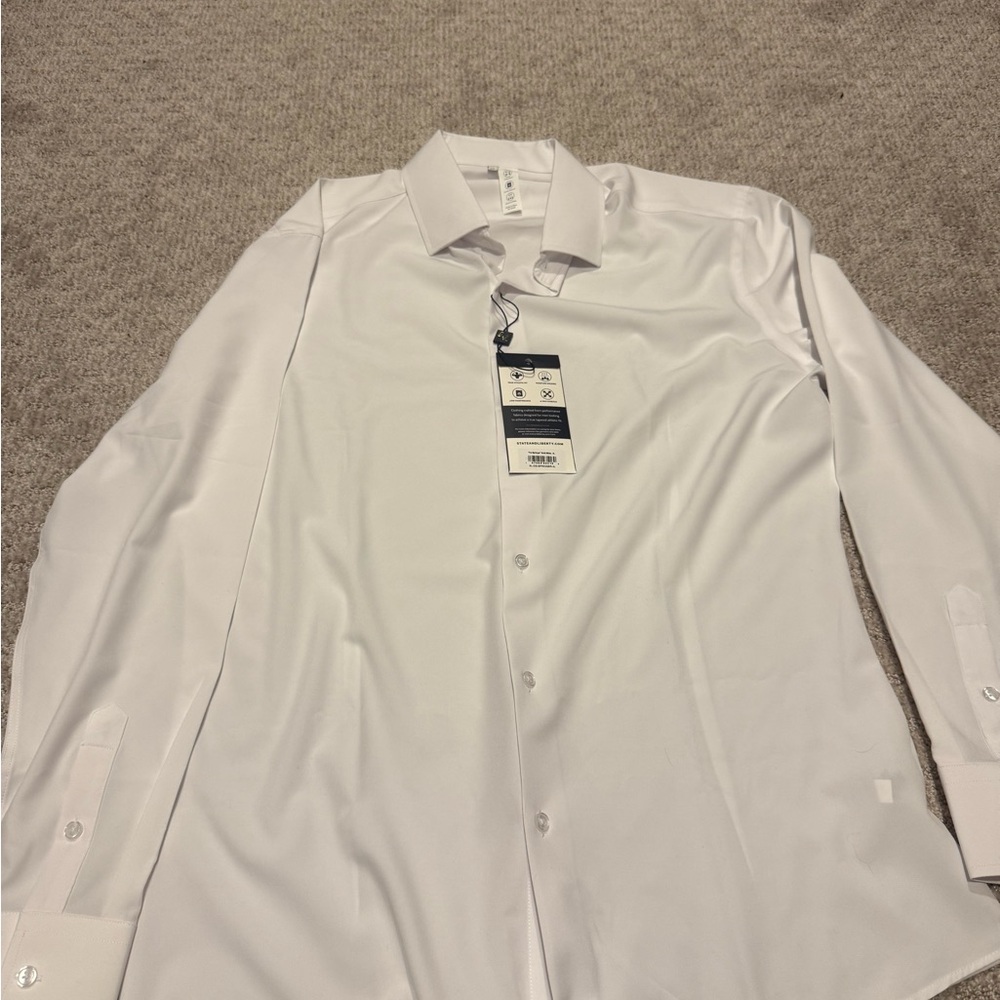 NWT State and Liberty 4-Way Stretch Men's Classic White Dress Shirt